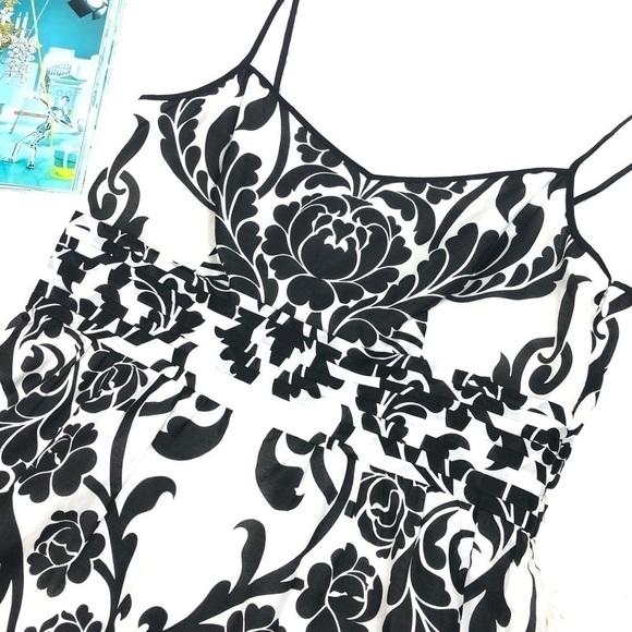 Ann Taylor petites Dress - Picture 2 of 5